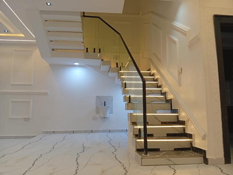 Luxury 4 Bedroom Terrace Duplex With 3 Units-4